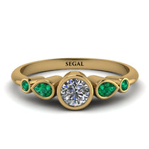 bezel_symmetrical_diamond_Ring_2.jpg